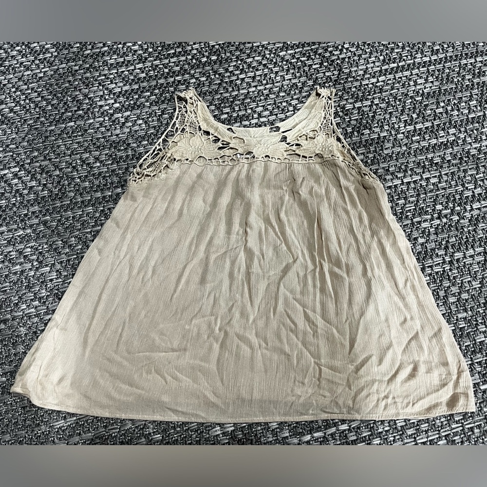 Stem Vine | Beige Lace Detail Sleeveless Top